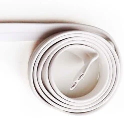 SUNBEAMsystem Nordic 54W - Flush -Solar Charging Equipment Store sunbeamsystem flush cable close up 1 3 1